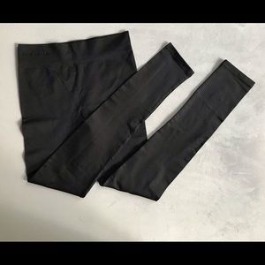 Elie Tahari Black Leggings XS/S - Never Worn!